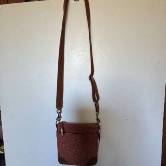 NWT Coach SCARO Swing Pack Crossbody Bag Camel Rose Wool Tweed Zip - Picture 2 of 6
